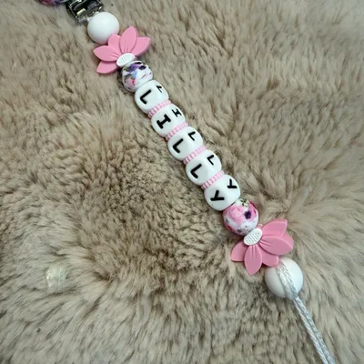 Attache tétine personnalisée 